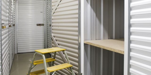 ALLSAFE Mini Opslag inventariseert ruimtewensen en geeft cadeaus