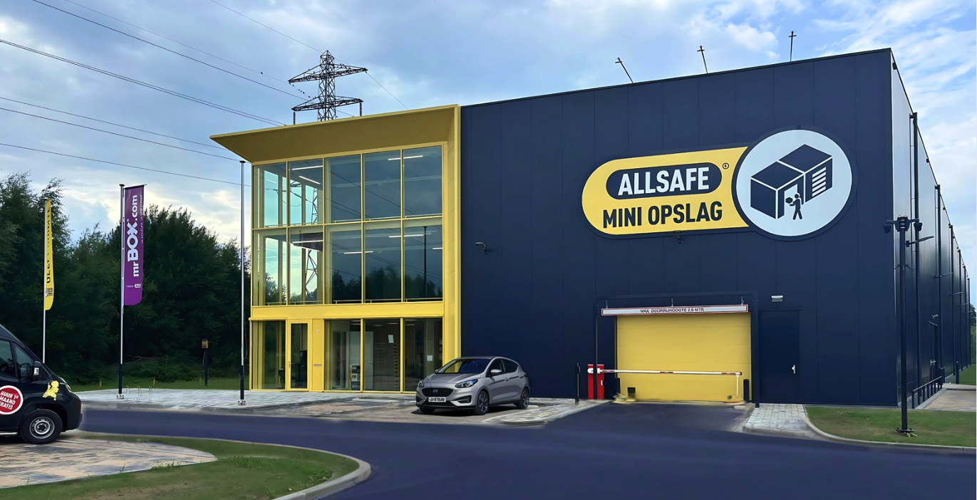 What Happens If New Construction Is Banned? Zutphen Plans Smart Storage Hub for Living and Working